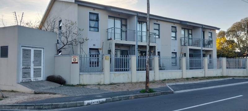 2 Bedroom Property for Sale in Brandwood Western Cape